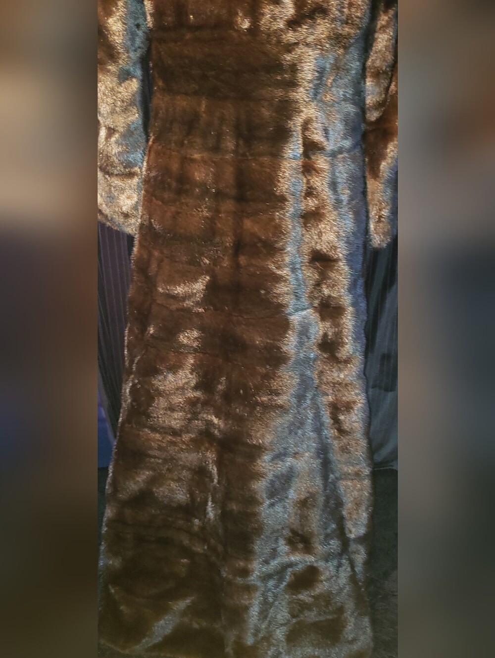 Vintage Genuine Full Length Mink Fur Detachable Train Bottom Coat.